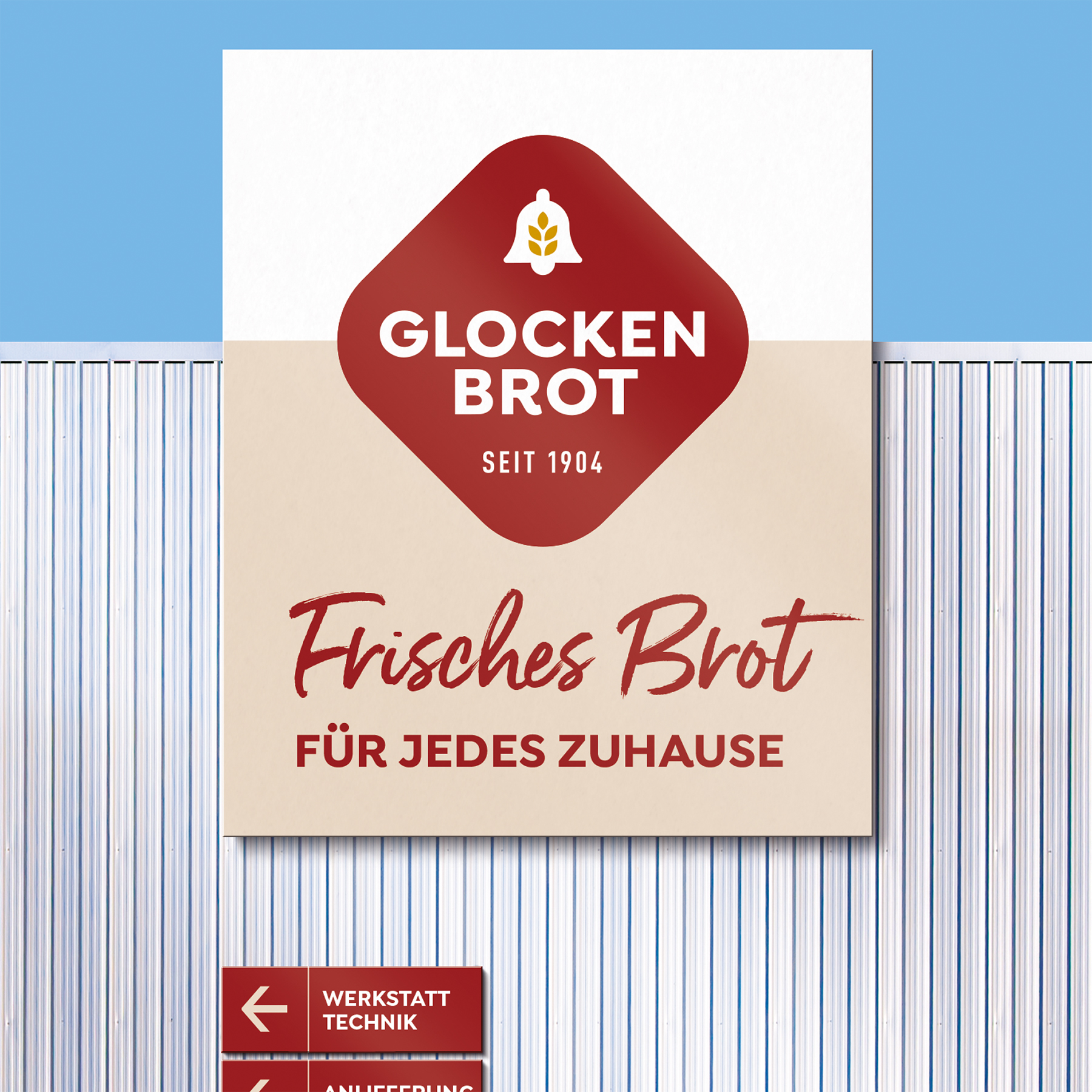 Die Beschilderung des Glockenbrot Werksgeländes mit dem neuen Corporate Design von Packaging Design Agentur HAJOK.