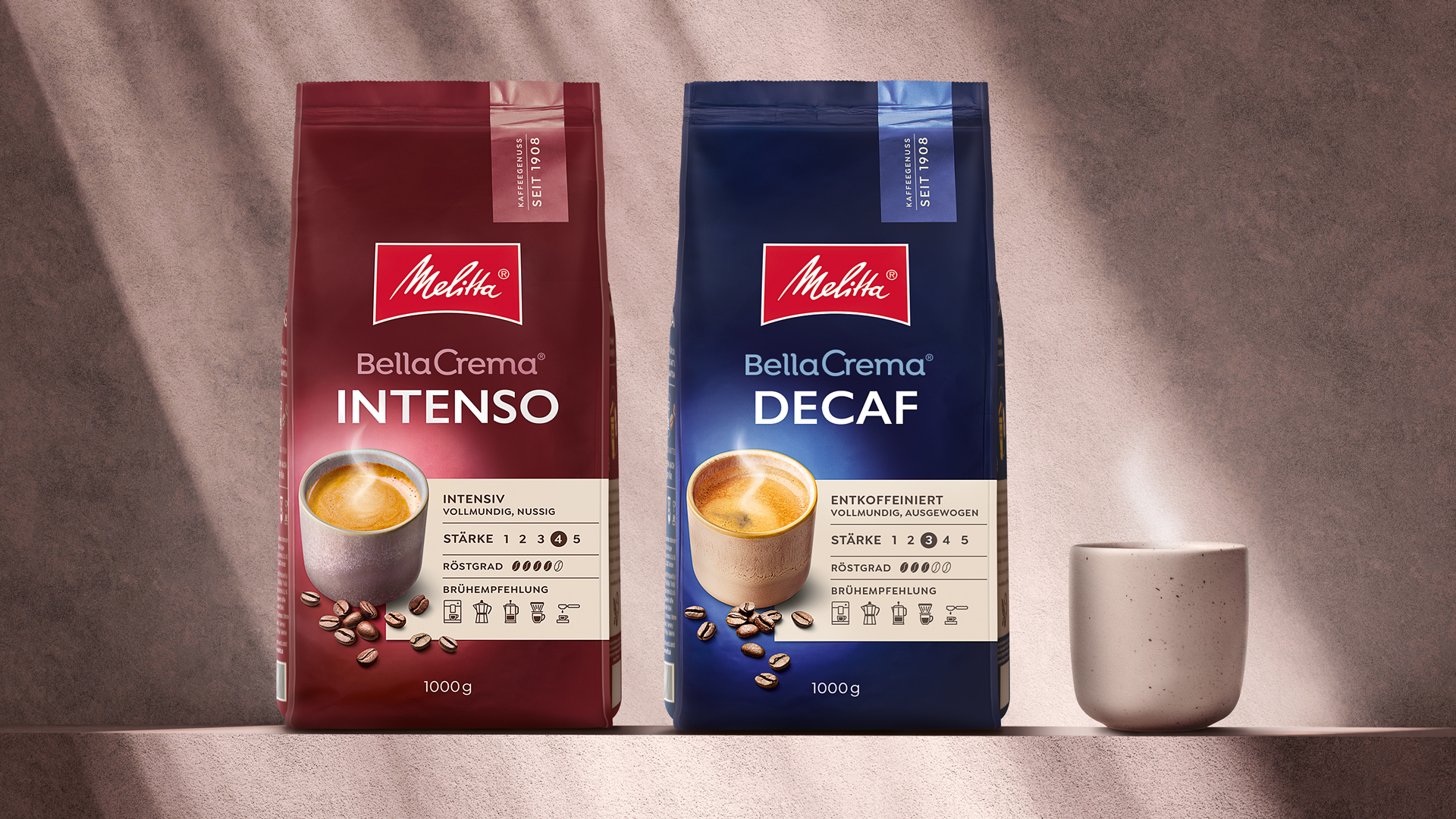 Melitta Bella Crema und Decaf Verpackungsdesign minimalistisch auf Sichtbeton präsentiert
