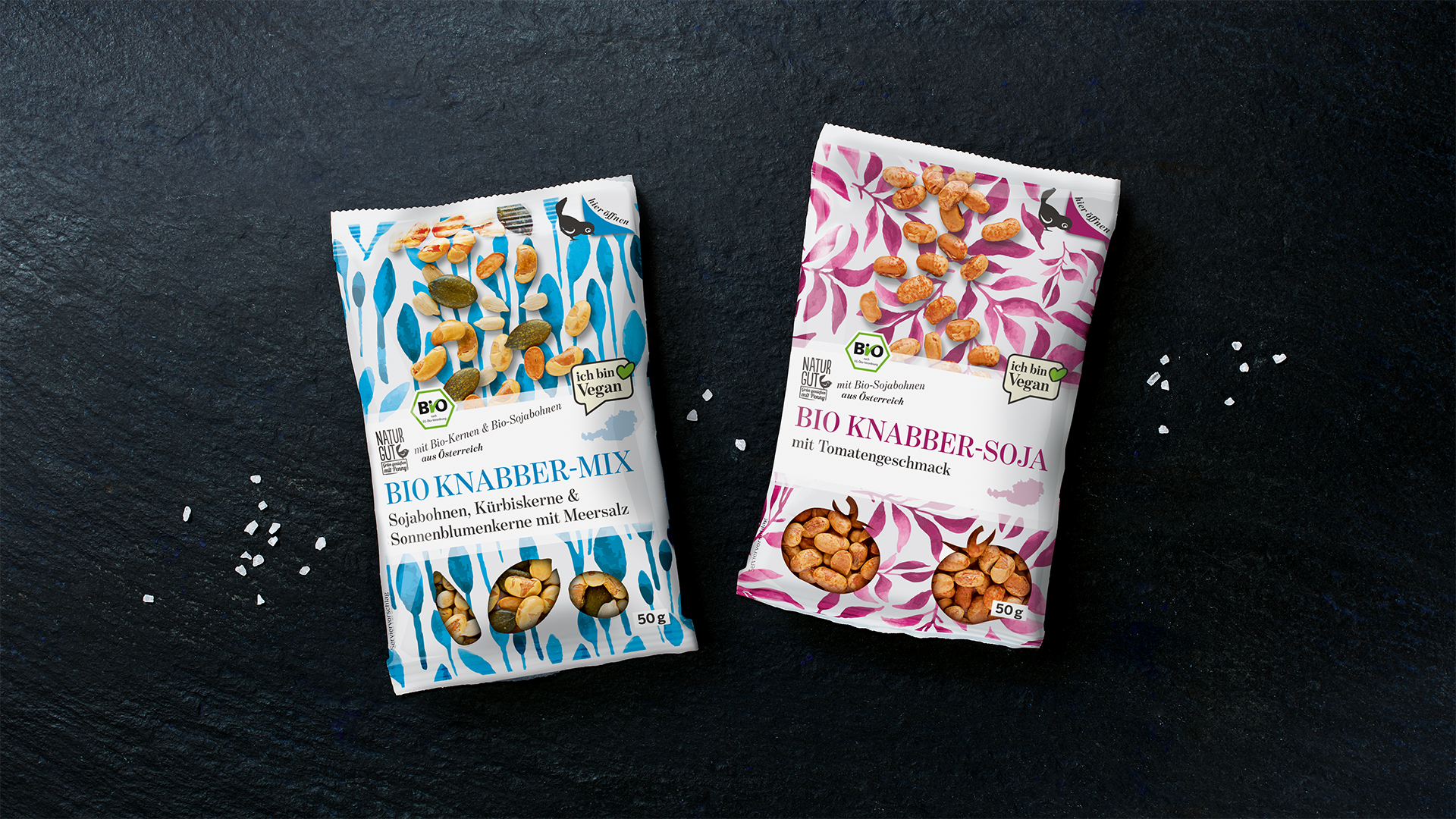 Penny Naturgut Bio Knabber-Mix Verpackungsdesign Packshots auf schwarzem Untergrund