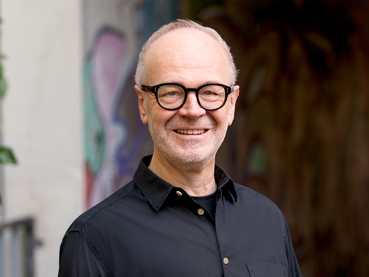 Peter Nienau